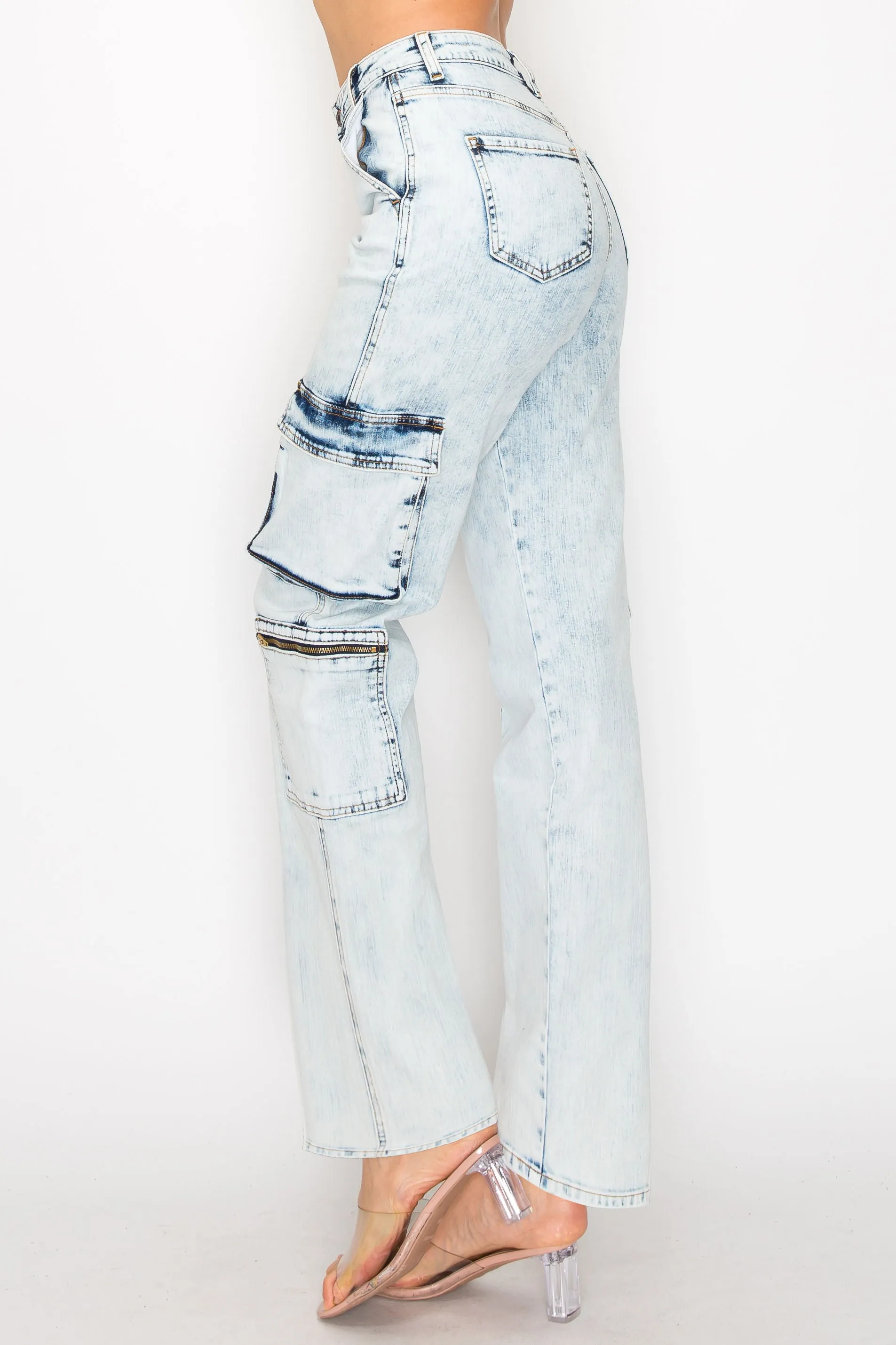 40561  Women's jeans Mid Rise Acid Washed Cargo Pants w/ Extra Pockets