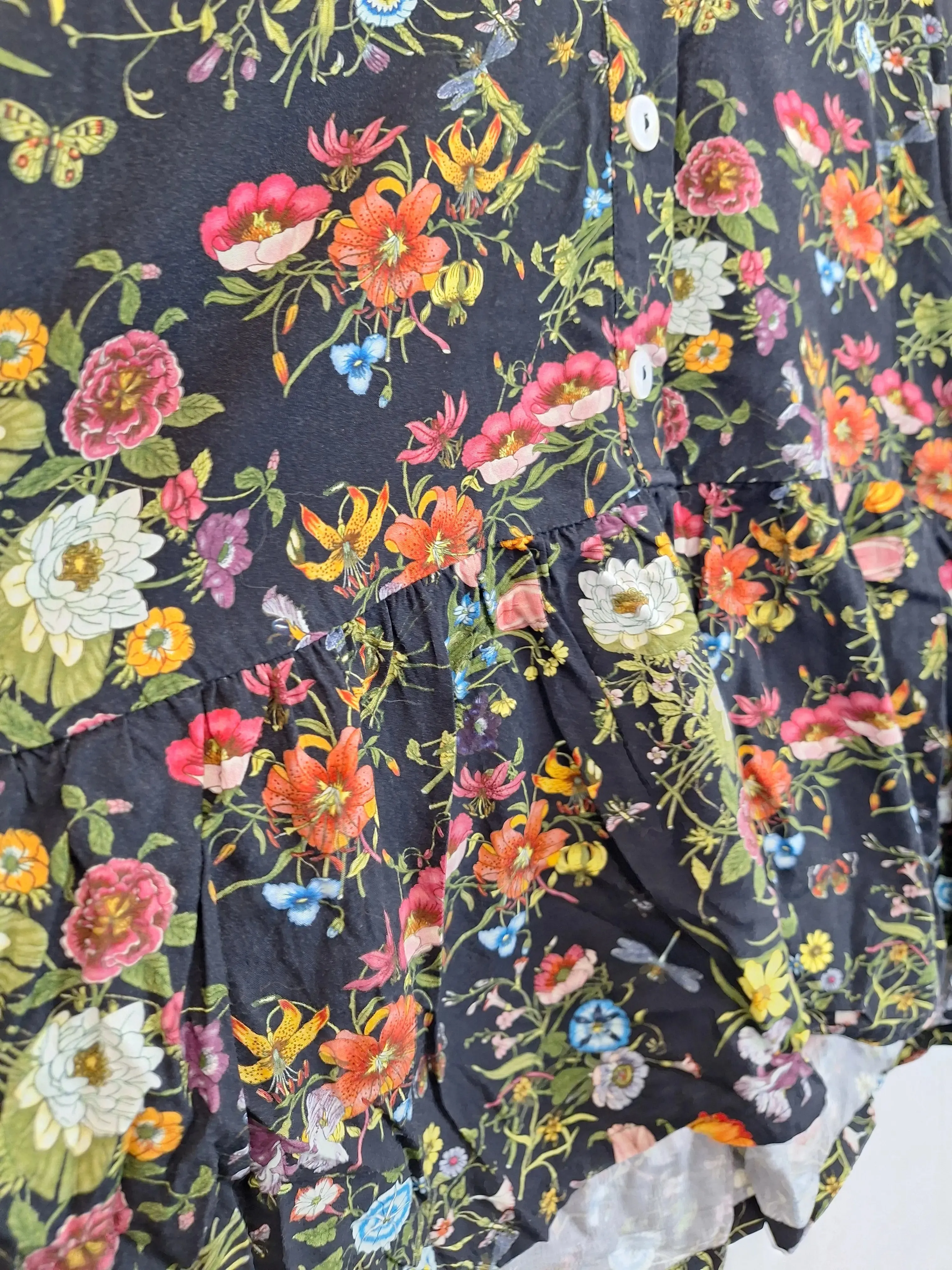 Assorted Brands Classic Feminine Floral Top Size XS