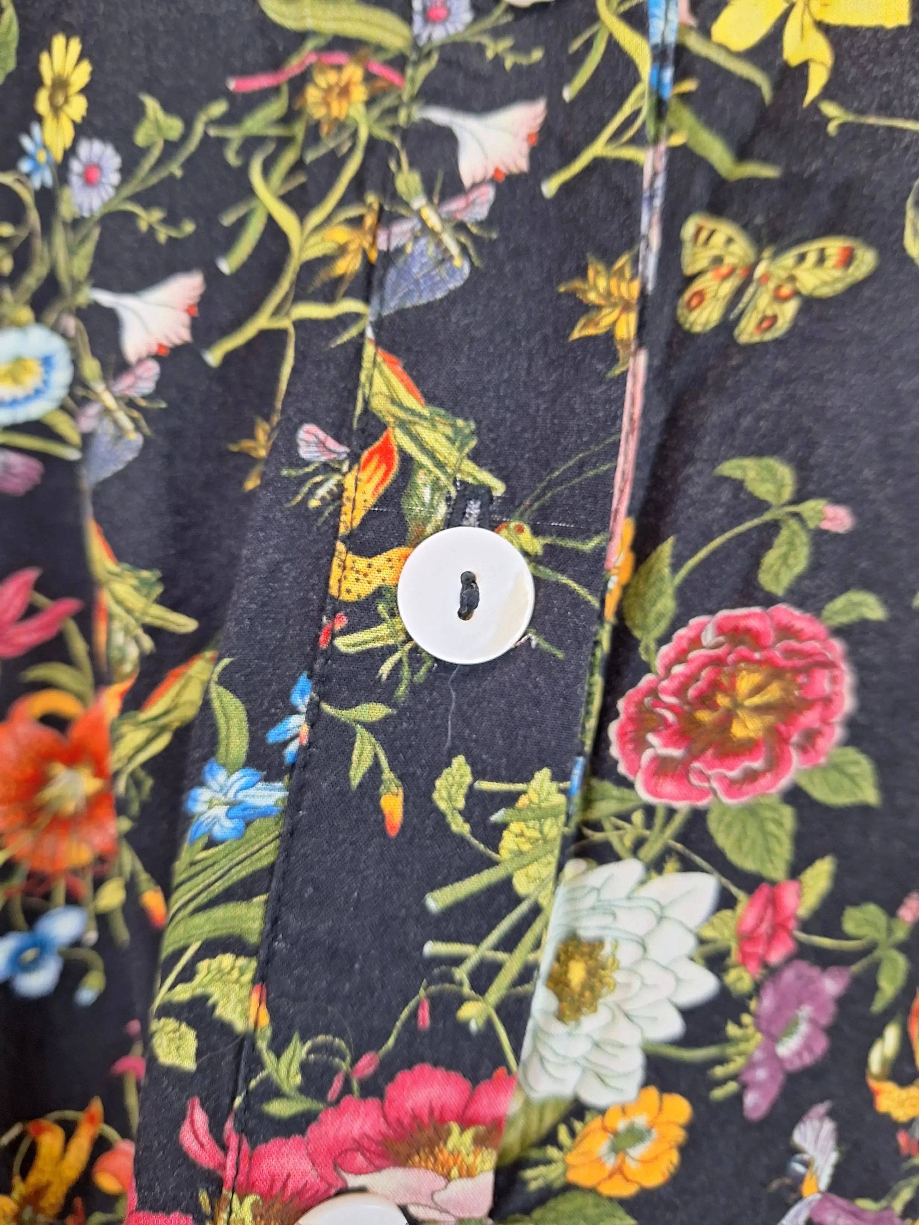 Assorted Brands Classic Feminine Floral Top Size XS