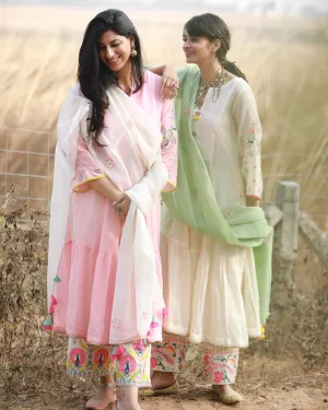 Bagh Pastel Pink Front Panel Puckering Set