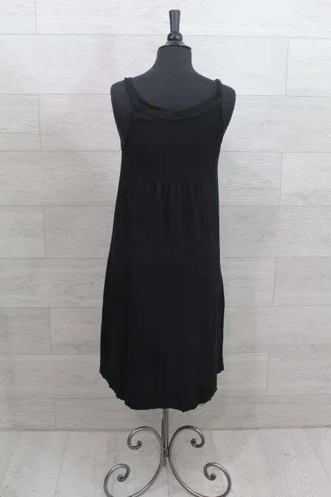 Cut Loose Dresses - Twist Strap Dress