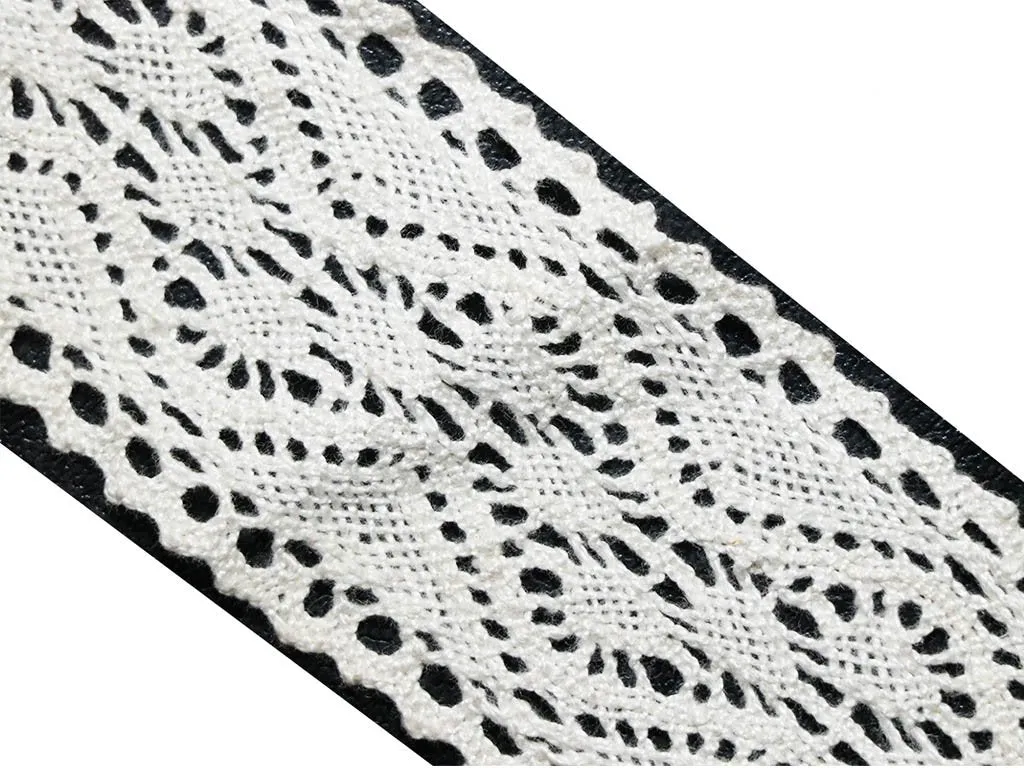Dyeable Greige Design 863 Cotton Laces