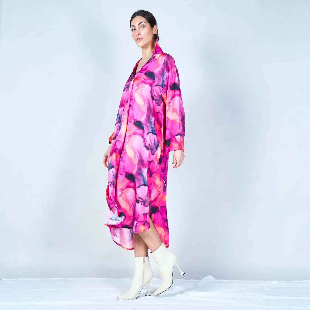 Flowing abstract print midi kaftan wholesale