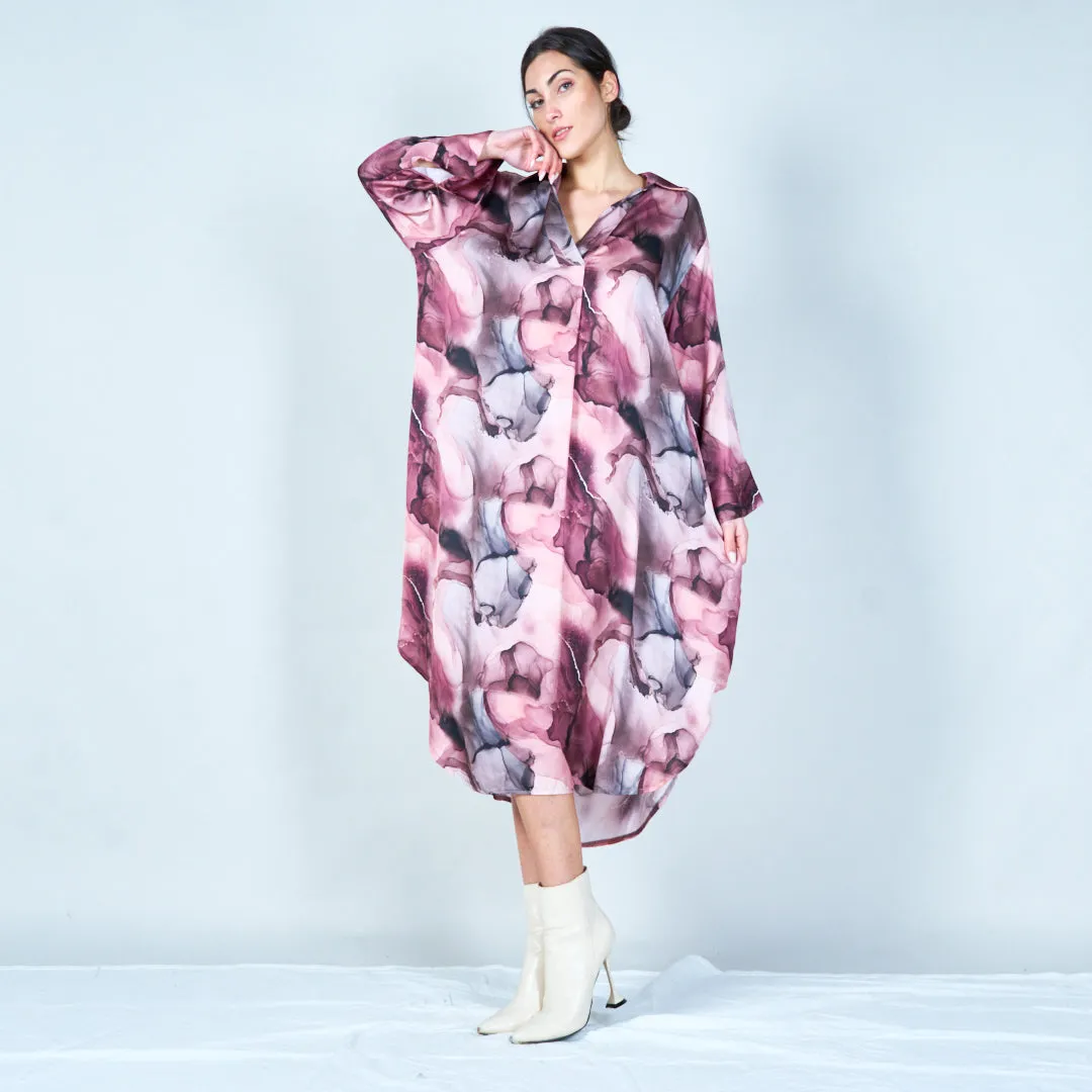 Flowing abstract print midi kaftan wholesale