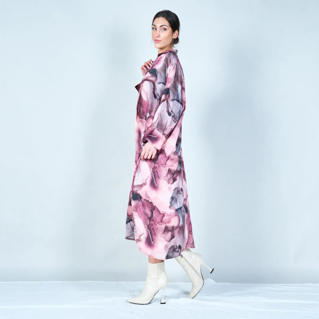 Flowing abstract print midi kaftan wholesale