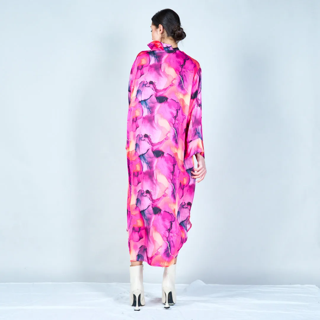 Flowing abstract print midi kaftan wholesale