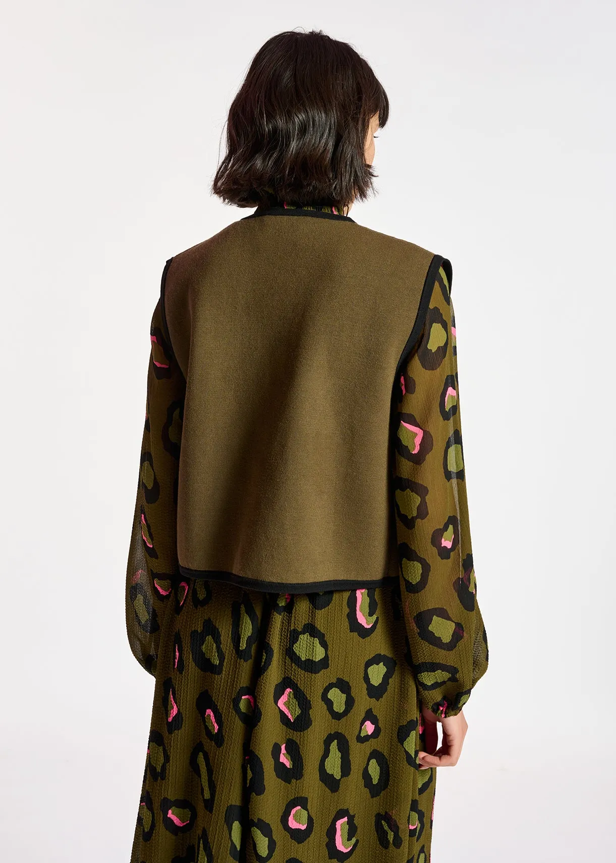 Khaki sleeveless knit jacket