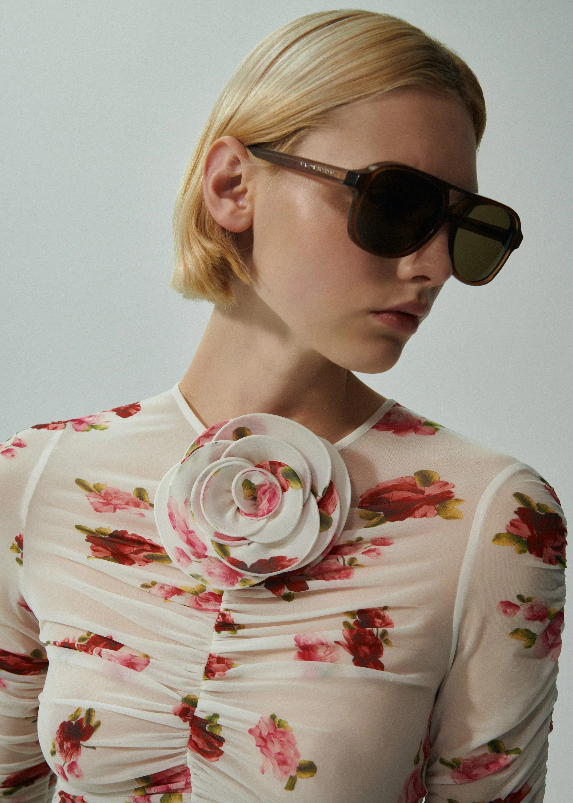 Sheer ruched rose appliqué top in cream print