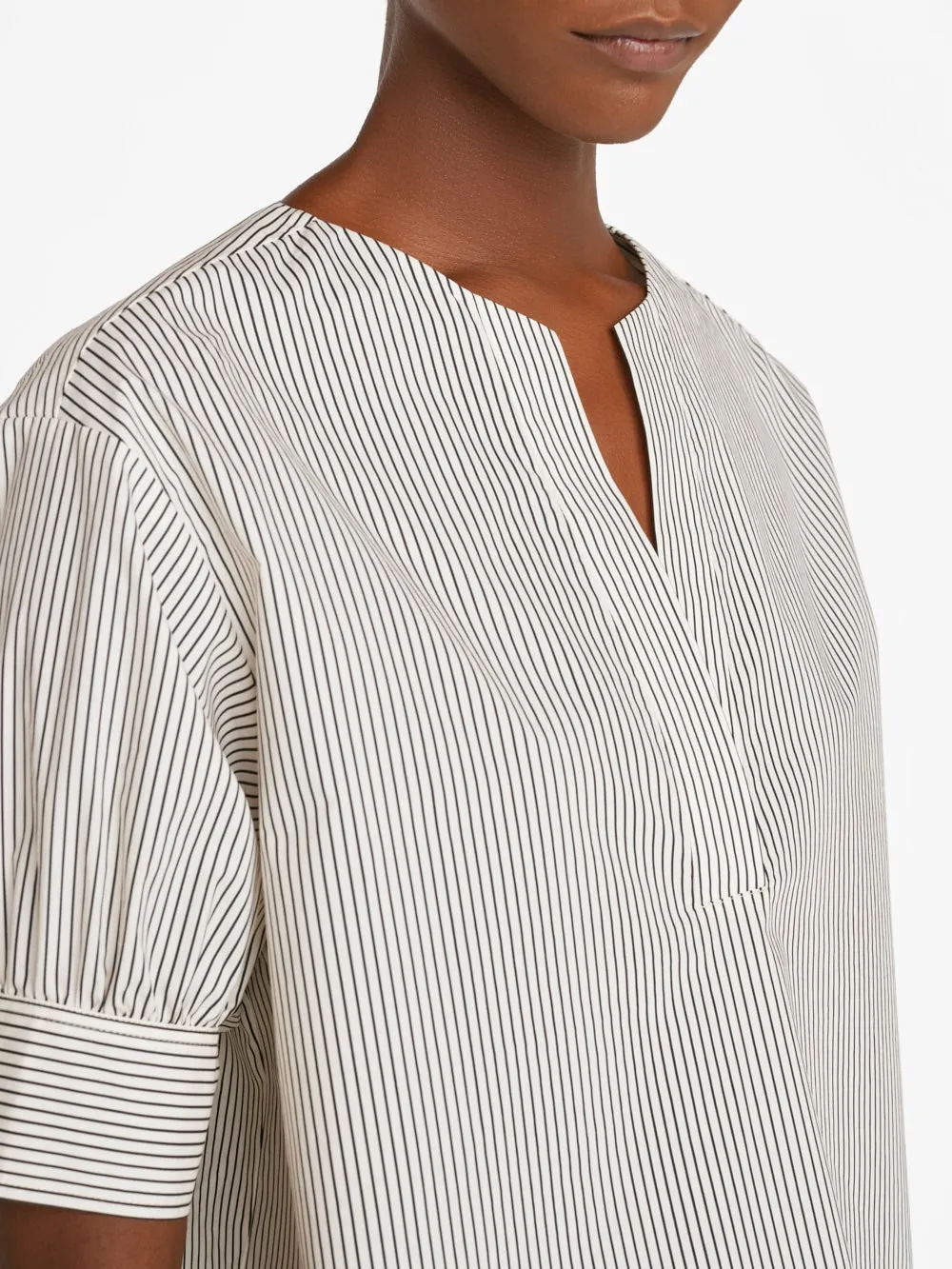 V-Neck Popover Top ~ Bone Multi